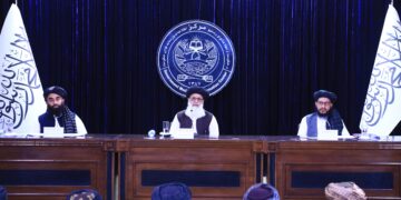 په تېرو پنځو کلونو کې ۹۲۸ اداري پروسې ساده شوې دي