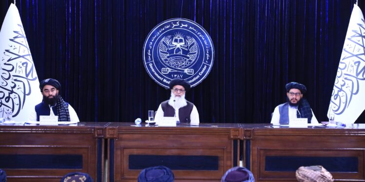 په تېرو پنځو کلونو کې ۹۲۸ اداري پروسې ساده شوې دي