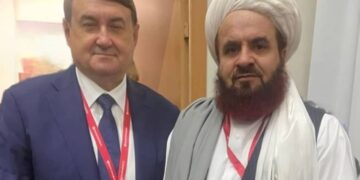 روسیه؛ مسکو کې افغان سفیر له یو شمېر روسي چارواکو سره کتلي