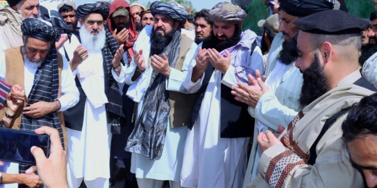 ننګرهار کې د دوو روغتونونو د جوړېدو چارې پيل شوې
